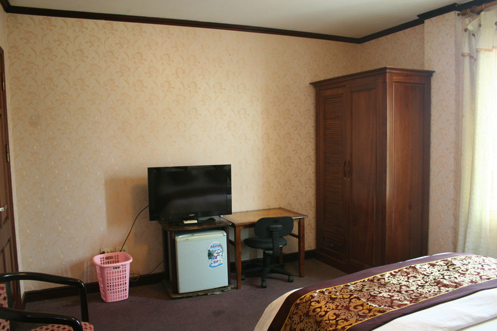 Khai Hoan Hotel Hanoi Exterior photo