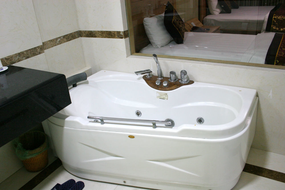 Khai Hoan Hotel Hanoi Exterior photo